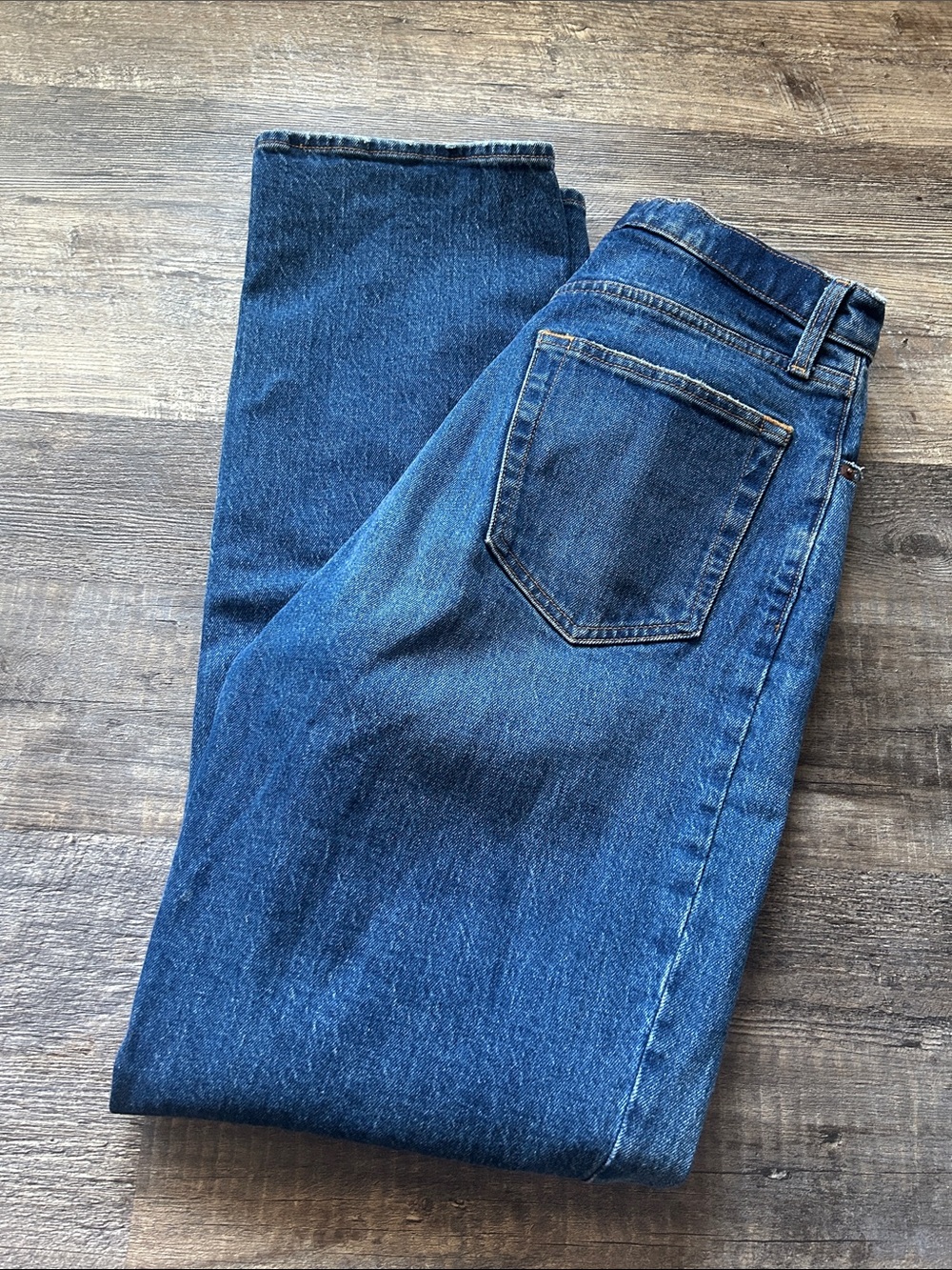 Abercrombie & Fitch The 90s Straight Ultra High Rise Jean